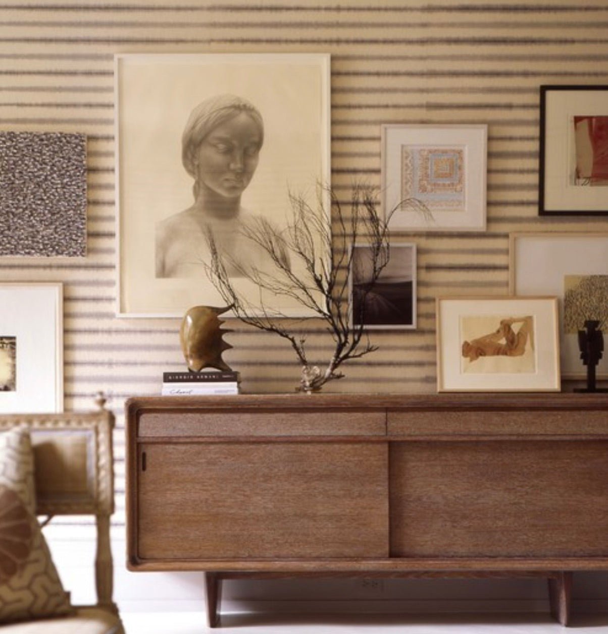 10 Ideas for Choosing and Displaying Art in Your Home - Watergate Art