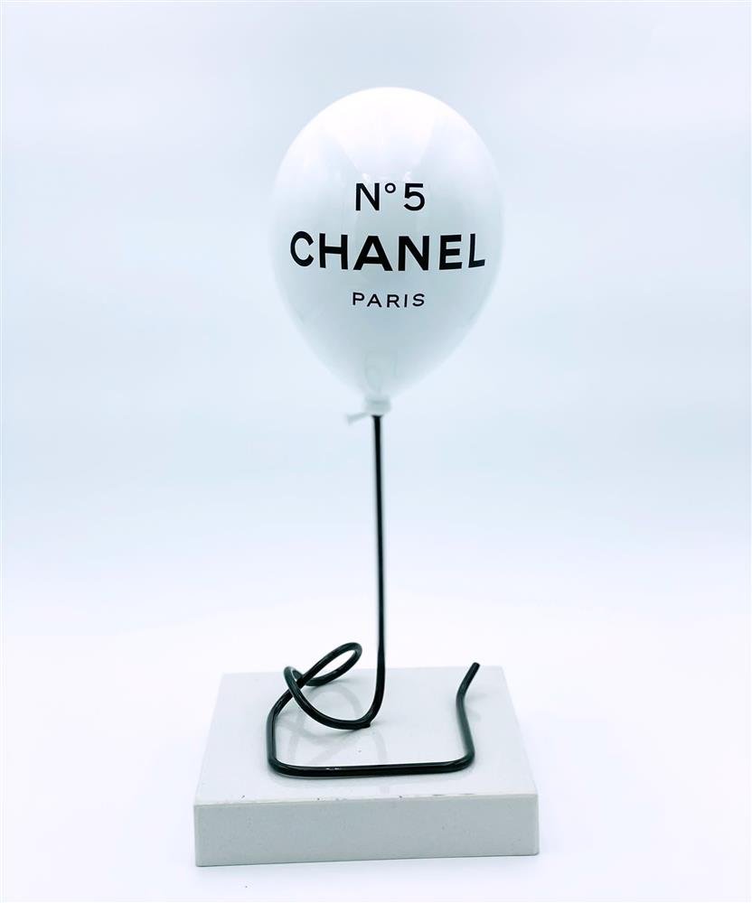 Naor - Chanel Balloon White X - Watergate Art