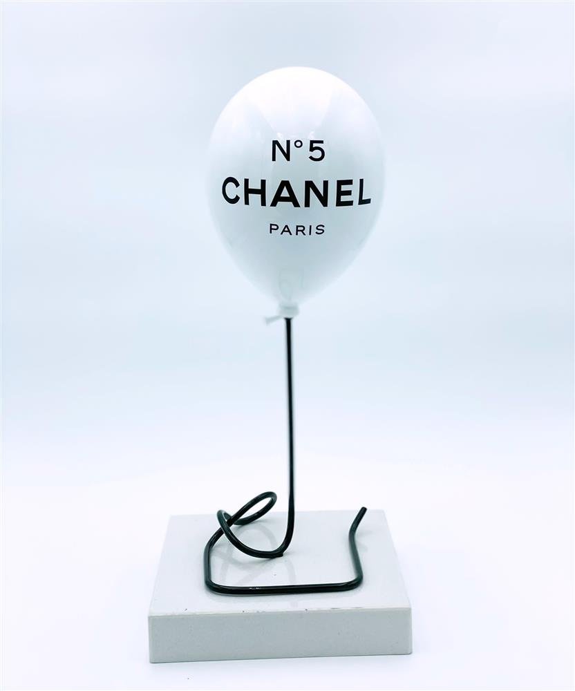 Naor - Chanel Balloon White XIV - Watergate Art
